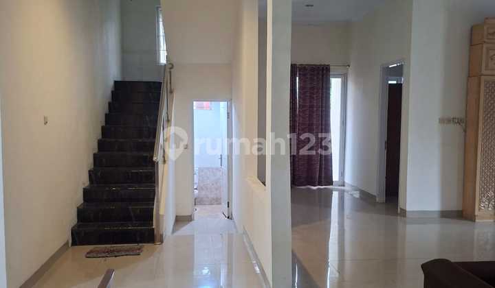 2-Storey Furnished House Delatinos Bsd Near Station 2-Storey Furnished House Delatinos Bsd Near Station