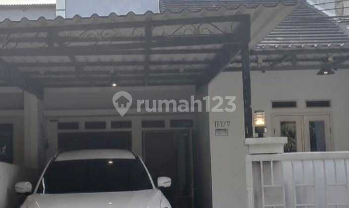 2-Story House in Villa Rizki Islami Mall Sumarecon Serpong 2