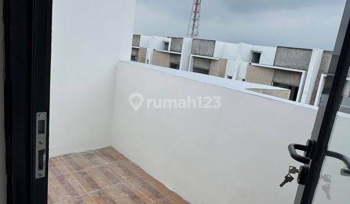 Rumah Baru Dalam Cluster The View Bintaro Dekat Stasiun Ciputat 2