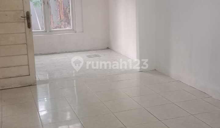Dijual Rumah Bebas Banjir Cluster Dekat Stasiun Sudimara 2