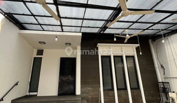 Rumah Siap Huni High Ceiling Cocok Untuk Keluarga Besar 1