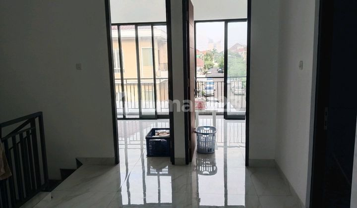 Pakuwon City Ready-to-Occupy House for Sale 2