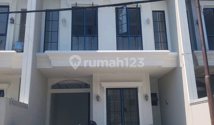 Rumah Baru Design Ciamik Lokasi Premium Dharmahusada Rumah Baru Design Ciamik Lokasi Premium Dharmahusada