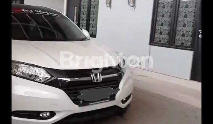 FOR SALE 4 READY-TO-OCCUPY ROW HOUSES FOR SALE 4 READY-TO-OCCUPY ROW HOUSES