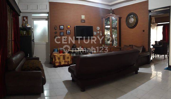 Dijual Cepat Rumah Luas Siap Huni Plus Paviliun Margacinta 2