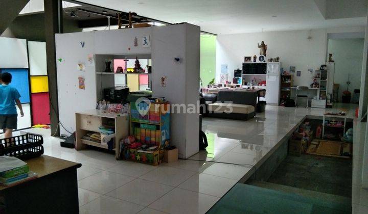 Rumah (+ Tempat Usaha) Di Lokasi Strategis Jalan Cilaki 2