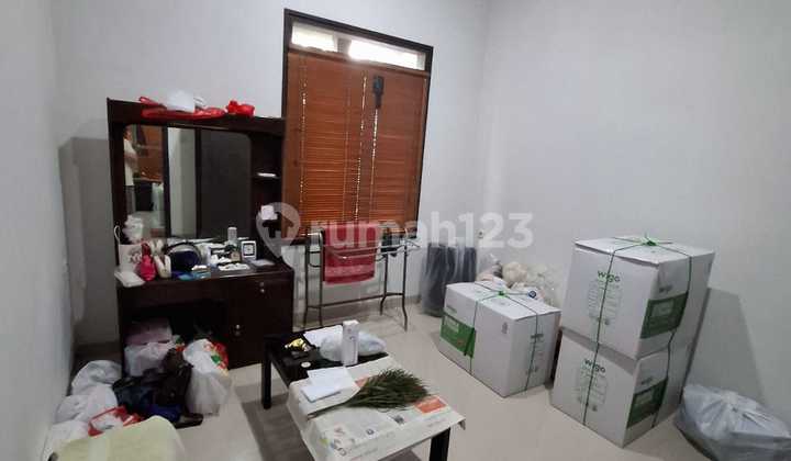 kamar tidur rumah bagus siap huni  istana