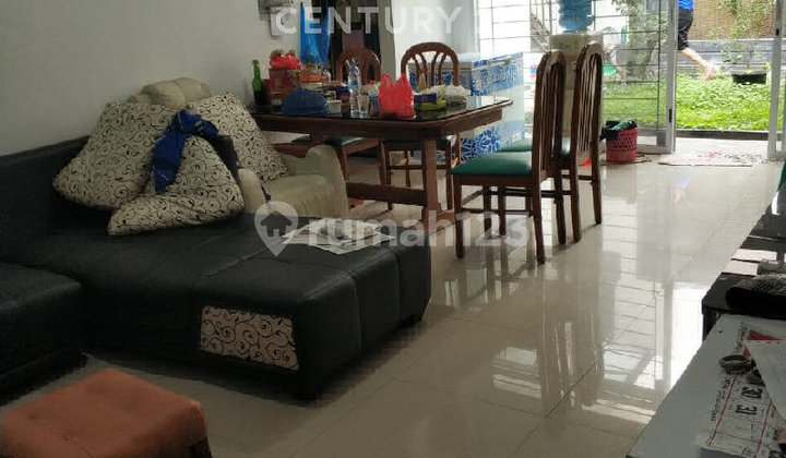 Rumah di Komplek Sumber Sari, Soekarno Hatta 2