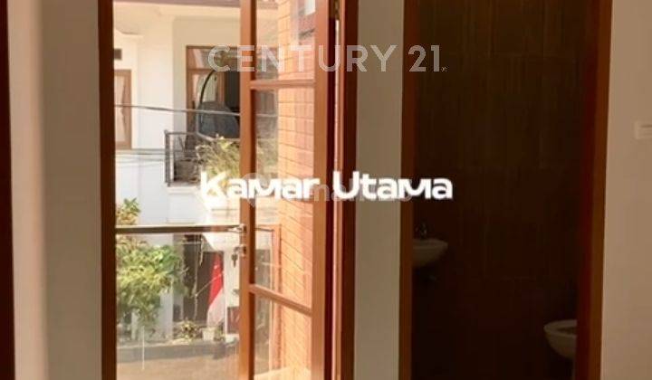 Rumah Baru 2 Lantai Bergaya Modern Scandinavian Di Sayap BKR 2