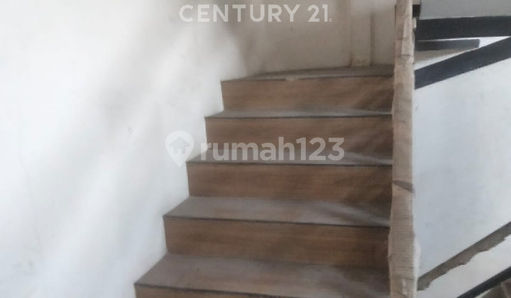 3-Story Boarding House on Jatinangor Main Road, Tanjungsari, Sumedang 2