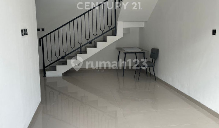 Dijual Rumah Baru Setiabudi Regency bisa +Kolam Renang 2