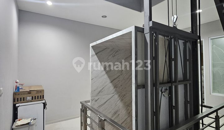 New Shop House with Complete Facilities in Pagarsih Area New Shop House with Complete Facilities in Pagarsih Area