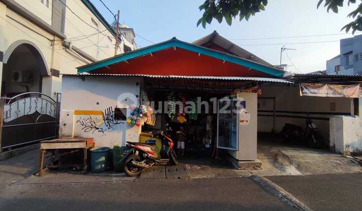 Rumah 1 Lantai Hitung Tanah Lebar 9 Meter Strategis Jalan Awaludin Kebon Melati Tanah Abang Jakarta Pusat 2