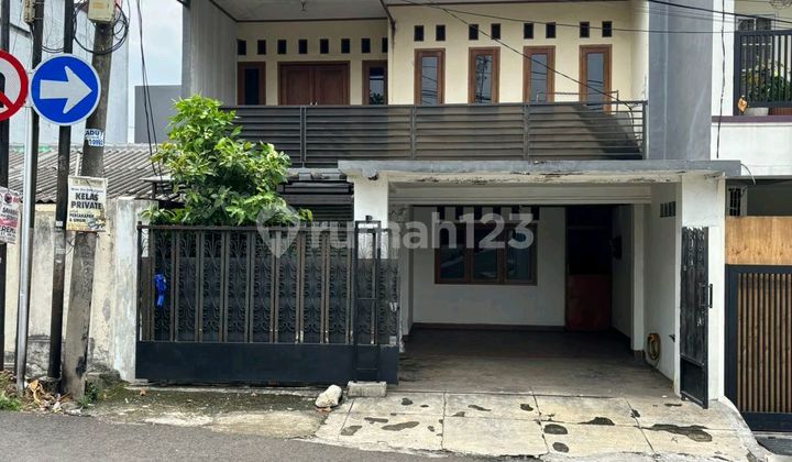 Lokasi Emas! Harga Masih bisa Nego! Rumah 2 Lantai Butuh Renov Lebar 6 Meter Tusuk Sate Jalan Gotong Royong Kavling Dki Joglo Jakarta Barat