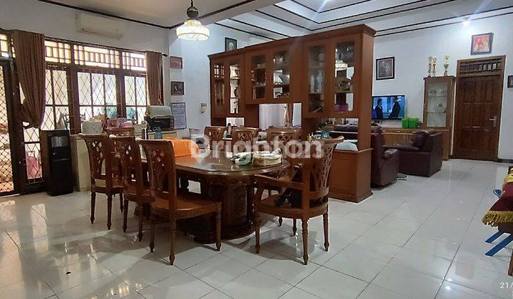 Rumah Strategis Hitung Tanah Tepi Jalan Petukangan Utara 2