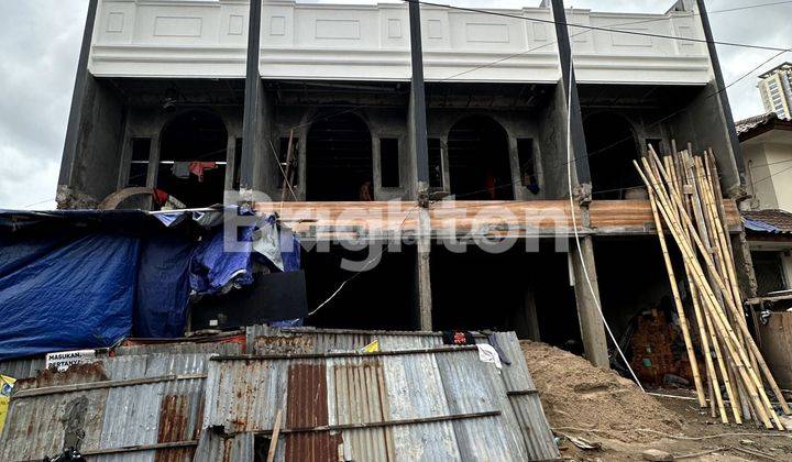 RUMAH DALAM PROSES FINISHING ESTIMASI  AGUSTUS SELESAI TANJUNG DUREN SELATAN JAKARTA BARAT 1