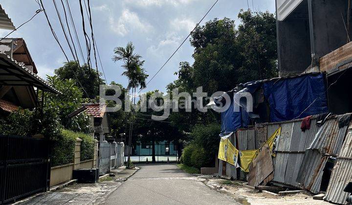 RUMAH DALAM PROSES FINISHING ESTIMASI  AGUSTUS SELESAI TANJUNG DUREN SELATAN JAKARTA BARAT 2