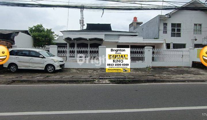 Rumah Strategis Tepi Jalan Dekat Showroom Hyundai Joglo Jakarta Barat 2