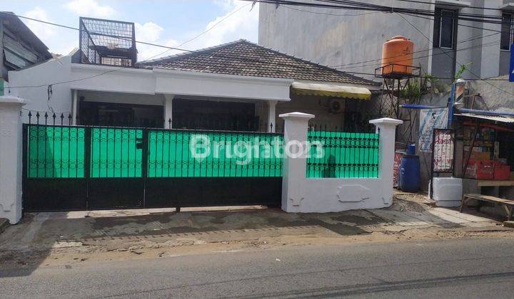 Rumah Strategis Tepi Jalan Dekat Kantor Lurah Kelapa Dua Jakbar 1