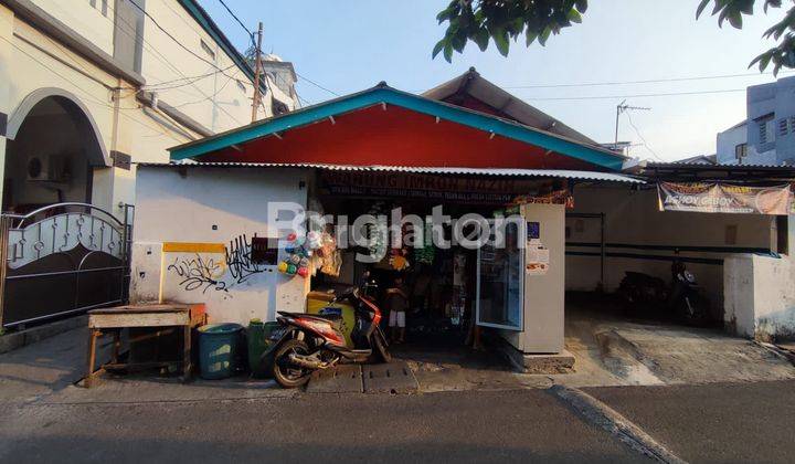 Rumah Lama Hitung Tanah Kebon Melati Tanah Abang Jakarta Pusat 1