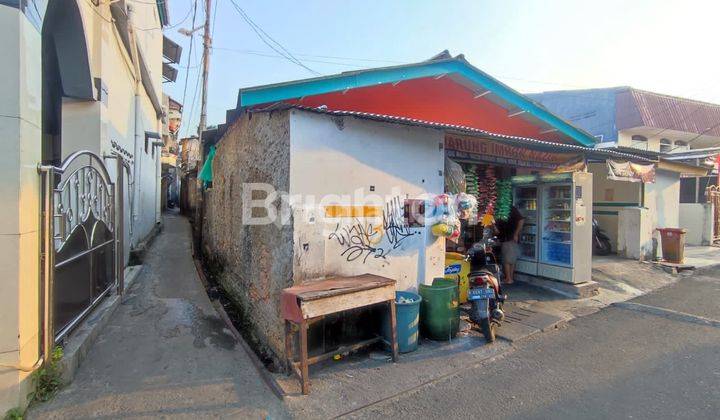 Rumah Lama Hitung Tanah Kebon Melati Tanah Abang Jakarta Pusat 2