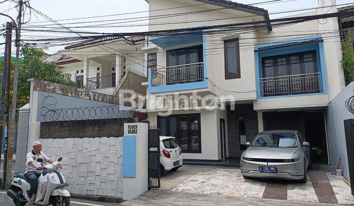 RUMAH STRATEGIS TEPI JALAN DEKAT RS ANGGREK MAS KELAPA DUA 1