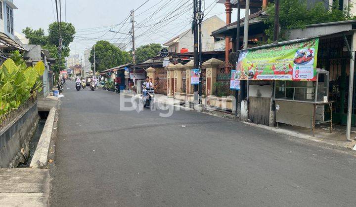 Rumah Strategis Tepi Jalan Hitung Tanah Kampung Baru Kebon Jeruk 2