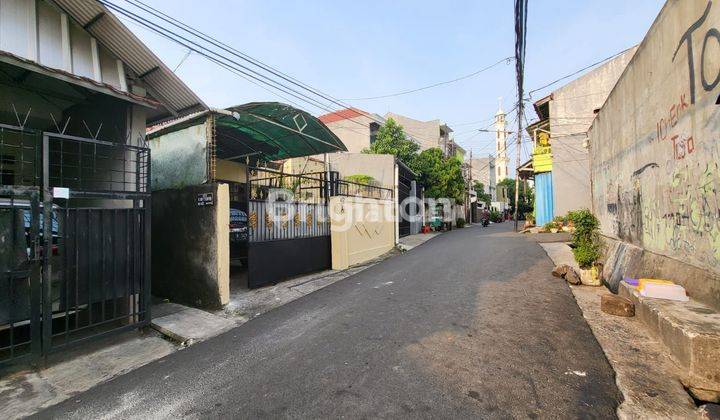 RUMAH STRATEGIS TEPI JALAN DEKAT DEALER HONDA PERMATA HIJAU KEBAYORAN LAMA 2