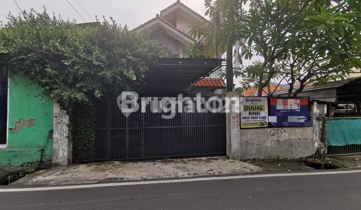 Lokasi Emas! Harga Masih Nego! Rumah 2 Lantai Kemandoran Jakarta Selatan Lokasi Emas! Harga Masih Nego! Rumah 2 Lantai Kemandoran Jakarta Selatan