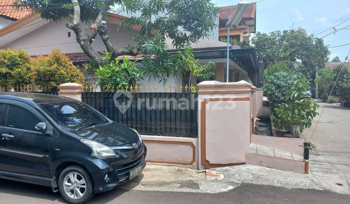 Dijual Cepat! Rumah Komplek Peruri Ciledug, SHM, LB 240 M², Harga 2,2 M Tangerang 2