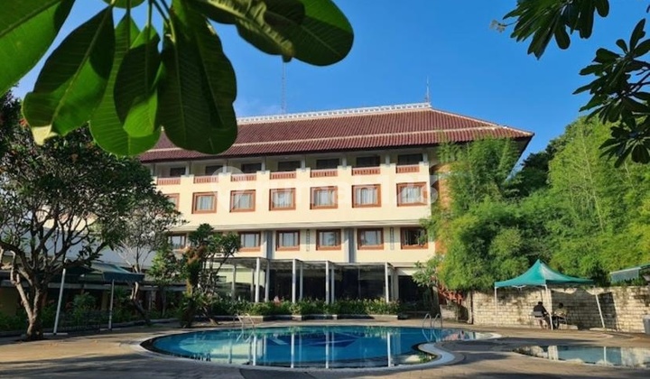 Hotel Bumi Wiyata Strategis, Alongside Main Road Margonda, Depok, West Java Hotel Bumi Wiyata Strategis, Alongside Main Road Margonda, Depok, West Java