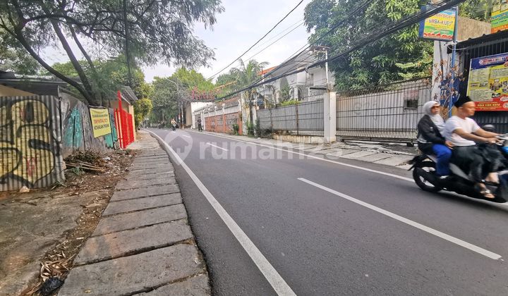 Lokasi Emas! Harga Masih Nego! Rumah Daerah Komersil Lebar 14 Meter Strategis Tepi Jalan Gili Samping Kebon Jeruk Jakarta Barat 2