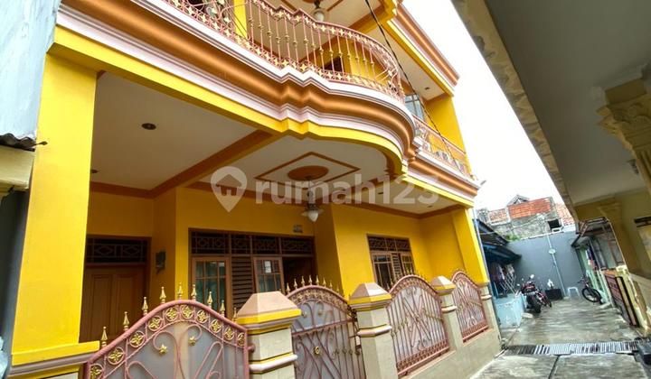 Lokasi Emas! Harga Masih bisa Nego! Rumah 2 Lantai Siap Huni Lebar 8 Meter Strategis Lokasi Dekat Rs Sari Asih Ciledug Tangerang