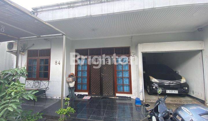 Rumah Strategis Murah Jual Cepat Dekat Kelurahan Srengseng Jakarta Barat 1