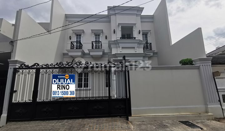 Lokasi Emas! Harga Masih Nego! Rumah Baru 2 Lantai Dalam Komplek Dekat Akses Tol Joglo Jakarta Barat