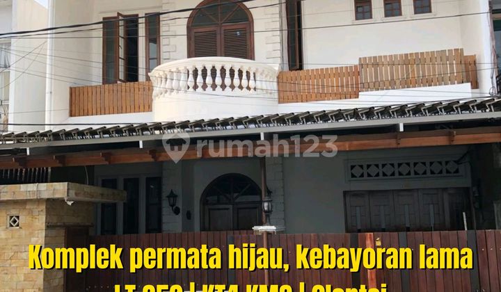 Lokasi Emas! Harga Masih bisa Nego! Rumah 2 Lantai Siap Huni Lebar 15 Meter Komplek Permata Hijau 2 Kebayoran Lama Jakarta Selatan