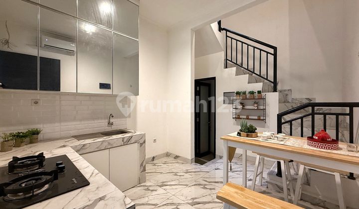 Hanya 10 Menit Ke Tol Kebon Jeruk! Rumah Modern Arata City Homes Kedoya Jakarta Barat 1