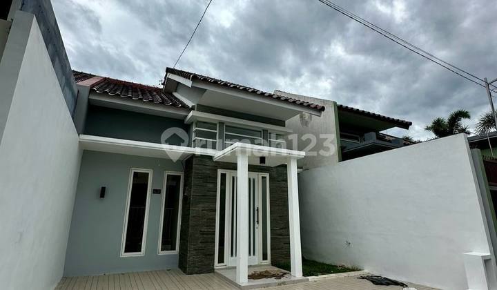 Minimalist house ready to occupy in Sulfat Malang area.