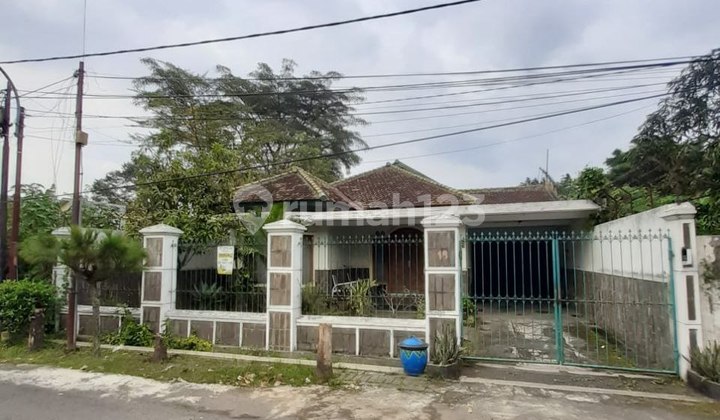 For Sale House in Bunga Cengkeh Area, Lowokwaru, Malang For Sale House in Bunga Cengkeh Area, Lowokwaru, Malang