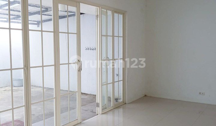 For Rent 2-Story House Location Green Orchid, Suhat Malang