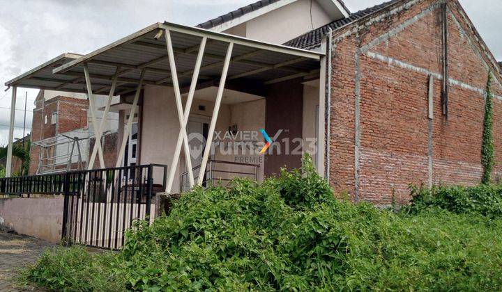 Di jual rumah di Perum Amany Regency buring Kedungkandang Posisi Hook 2