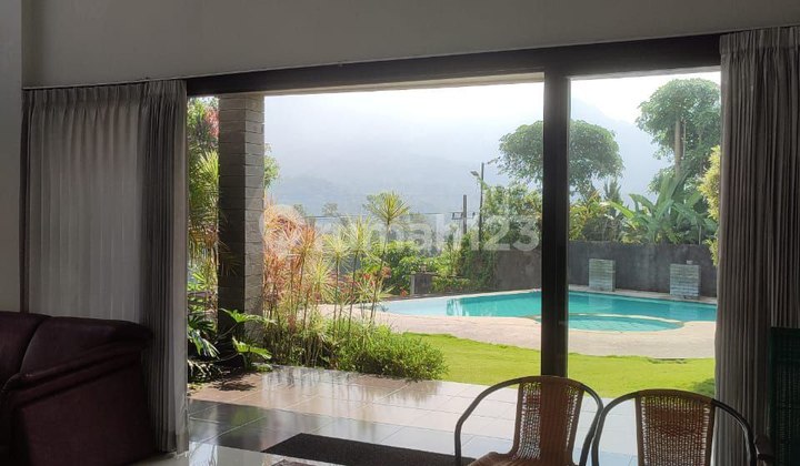 Active Villa for Sale in Trawas, Mojokerto