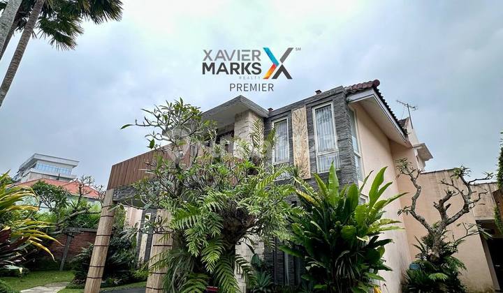 Cheap Sale Modern Tropical Villa Fully Furnished Luxury With Swimming Pool In Batu Tourism City