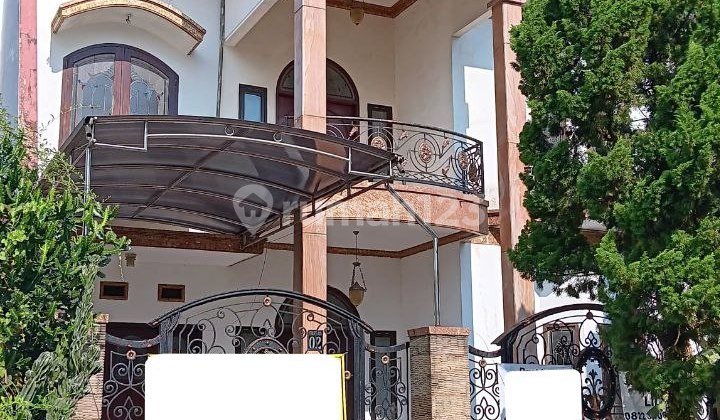 Disewa Rumah Mewah Siap Huni Daerah Exclusive di Istana Dieng  Malang 