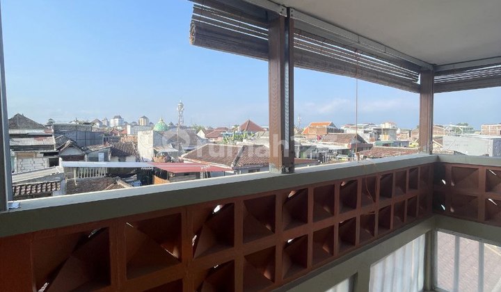 FOR SALE FAST NEW 3-STORY BOARDING HOUSE 13 ROOMS 2