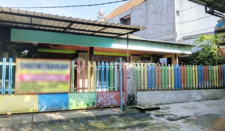 For rent: house/commercial space in a strategic location, city center, Klojen - Malang