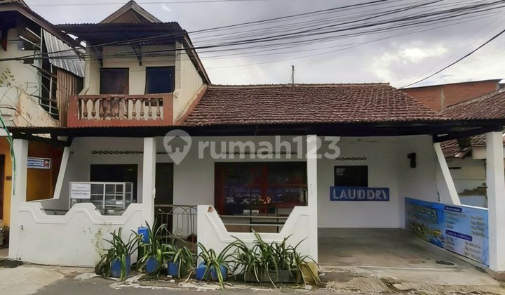 For Sale House in Selangkan Jalan Besar Letjen S Parman, Blimbing Malang