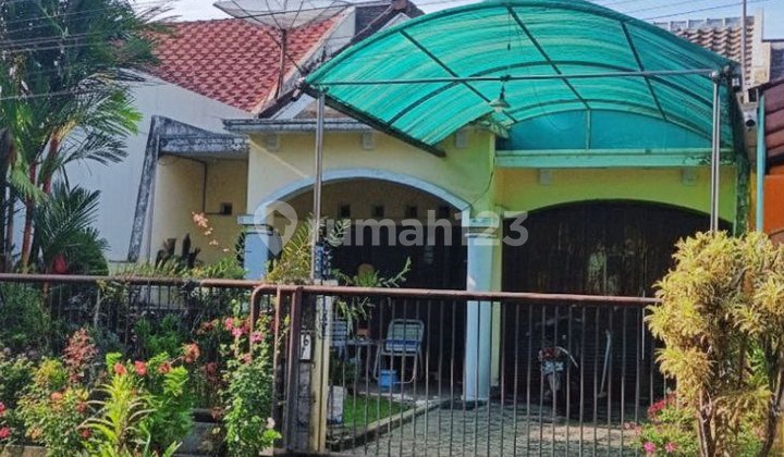Dijual Rumah Depan dekat Plaza Araya Malang  1