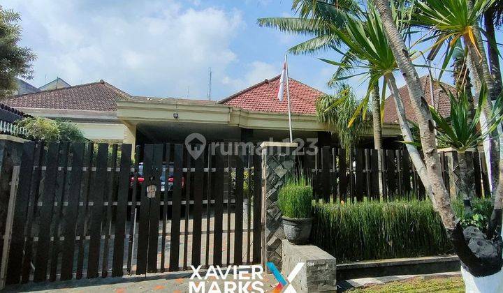 Dijual Rumah Terawat Tengah Kota Malang Area Komersial di Klojen Malang.   1