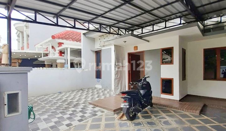 Dijual Rumah di Araya Golf Malang Siap Huni  2